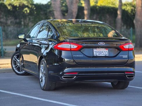 Used 2014 Ford Fusion Titanium FWD image 12