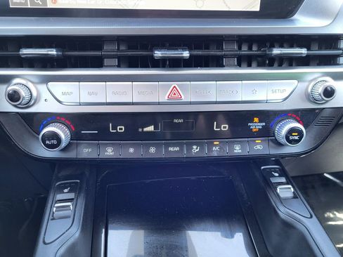 Used 2024 Kia Telluride S w/ S Sunroof Package AWD/4WD image 10