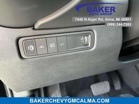 New 2025 Chevrolet Equinox EV RS image 9