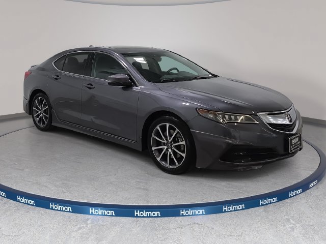 Used 2017 Acura TLX w/ Technology Package FWD image 4
