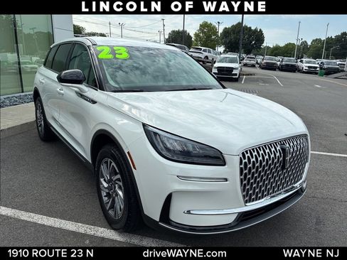 Certified 2023 Lincoln Corsair AWD image 10