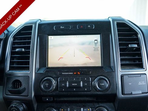Used 2017 Ford F150 XLT w/ Equipment Group 302A Luxury RWD image 11