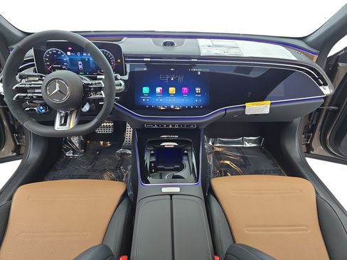 New 2026 Mercedes-Benz E 53 AMG e 4MATIC Sedan image 9