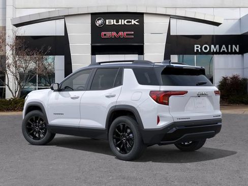 New 2027 GMC Terrain Elevation w/ Elevation Premium Package FWD image 3