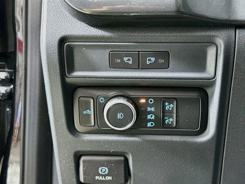 Used 2022 Ford F150 XL w/ STX Black Appearance Package RWD image 12