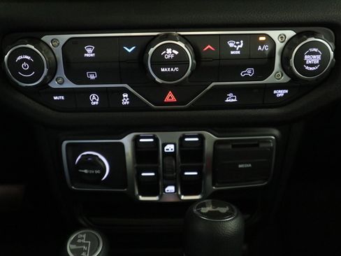 New 2026 Jeep Wrangler Unlimited Sport image 26