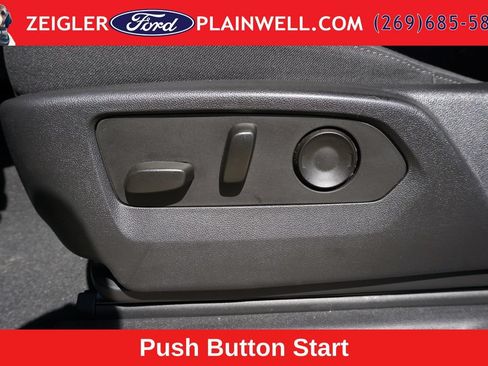 Used 2023 GMC Sierra 1500 SLE AWD/4WD image 16