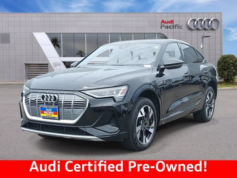 Certified 2022 Audi e-tron Prestige w/ Prestige Package AWD/4WD image 1