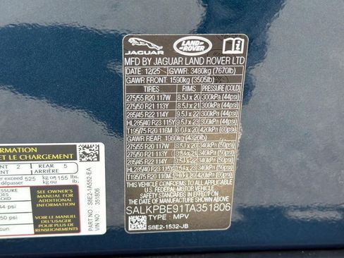 New 2026 Land Rover Range Rover Long Wheelbase SE AWD/4WD image 29