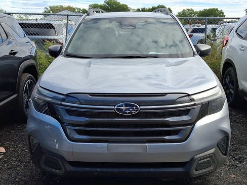 New 2025 Subaru Forester Limited image 2