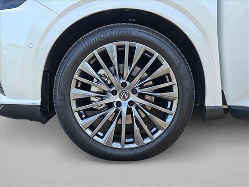 Used 2025 Lexus RX 450h AWD w/ Convenience Package image 25