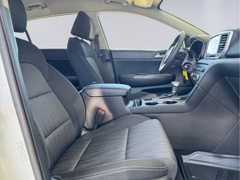 Used 2020 Kia Sportage LX FWD image 19