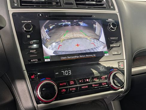 Used 2019 Subaru Outback 3.6R Limited AWD/4WD image 29