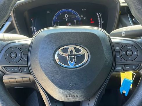 New 2026 Toyota Corolla LE FWD image 8