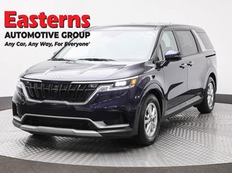 Used 2024 Kia Carnival LX video 1