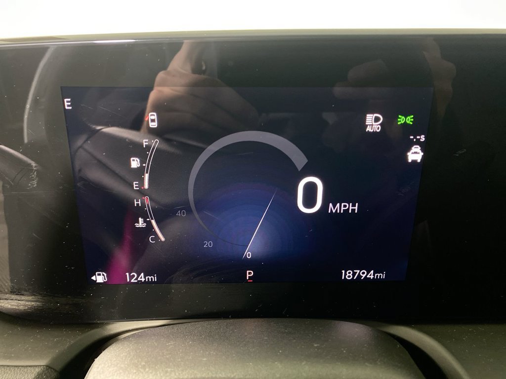 Used 2024 Buick Encore GX Preferred FWD image 15