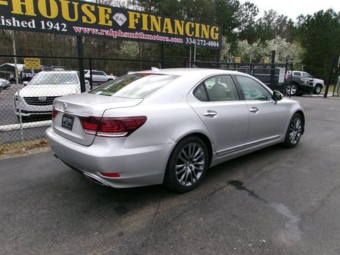 Used 2016 Lexus LS 460 w/ Comfort Package image 9