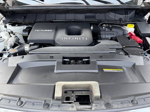 Used 2025 INFINITI QX60 Luxe w/ Lighting Package (N94) FWD image 9