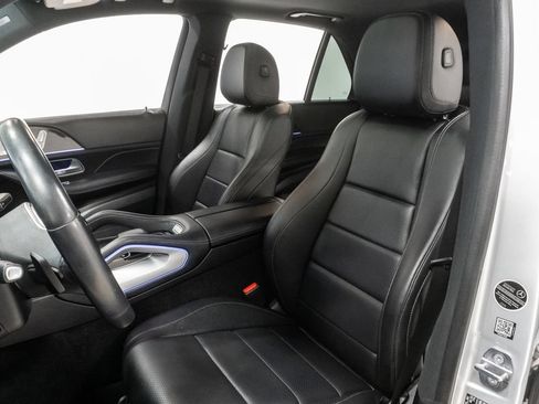 Used 2020 Mercedes-Benz GLE 350 4MATIC image 11