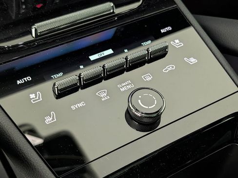 New 2026 Porsche Cayenne image 34