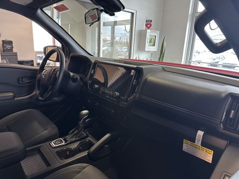 New 2026 Nissan Frontier SV w/ Tow Package image 6