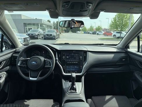 Used 2022 Subaru Outback 2.5i image 6