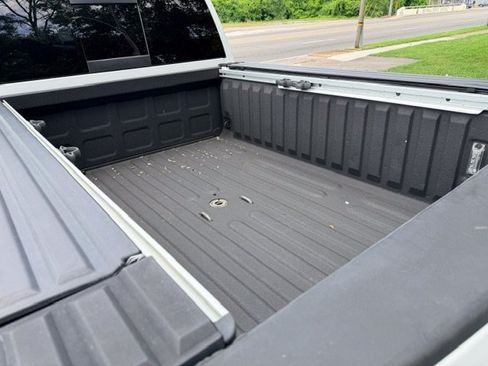 Used 2021 RAM 2500 Limited AWD/4WD image 9
