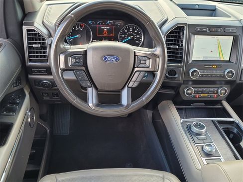 Used 2021 Ford Expedition Max Limited image 10