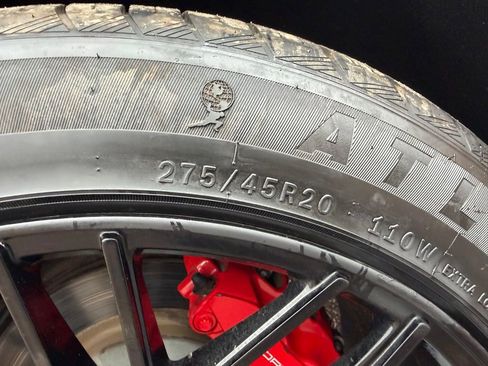 Used 2012 Porsche Cayenne Turbo image 12