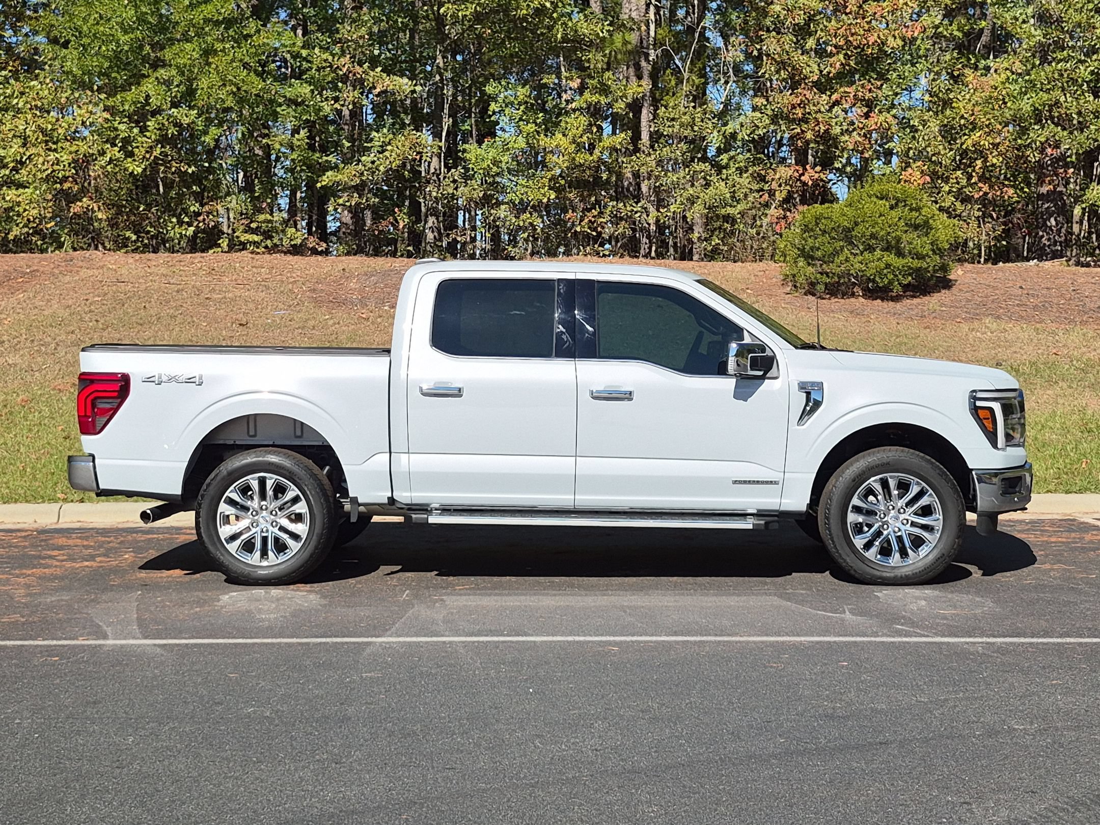 Used 2025 Ford F150 Lariat w/ Equipment Group 501A Mid AWD/4WD image 28