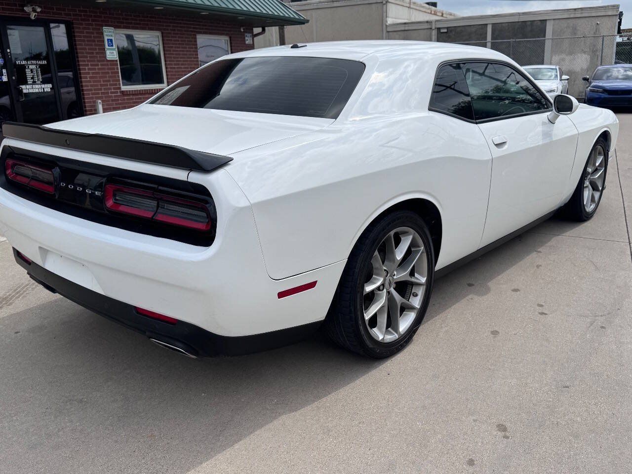 Used 2023 Dodge Challenger GT RWD image 9