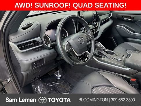 Used 2022 Toyota Highlander XSE image 9