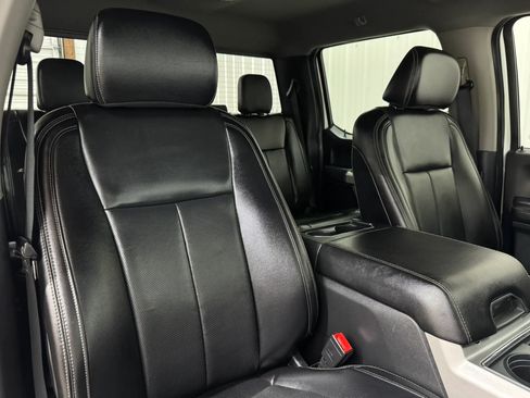 Used 2021 Ford F350 Lariat w/ Lariat Value Package AWD/4WD image 10