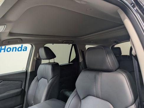 New 2026 Honda Pilot Touring image 13