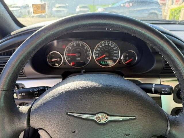 Used 2006 Chrysler Sebring Touring FWD image 14