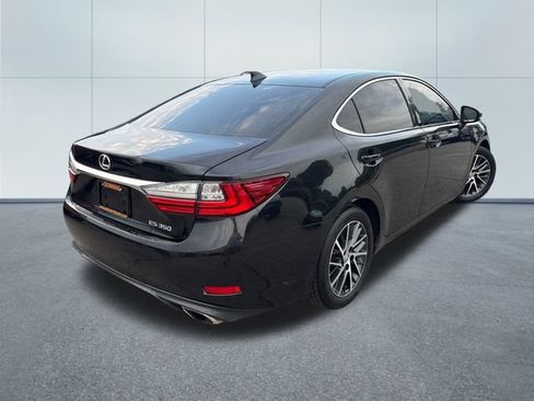 Used 2016 Lexus ES 350 FWD image 4