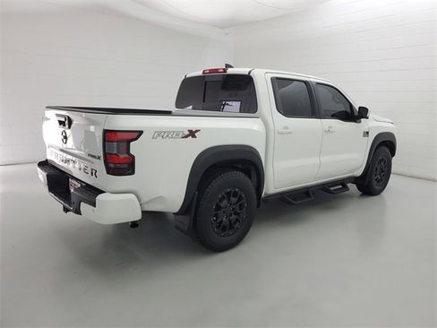 Used 2023 Nissan Frontier Pro-X w/ Pro-X Premium Package image 5
