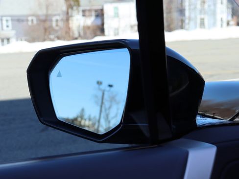 Used 2023 BMW iX xDrive50 w/ Premium Package image 23