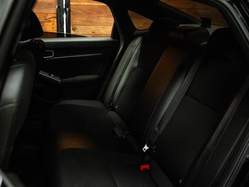 Used 2023 Honda Civic Sport image 10
