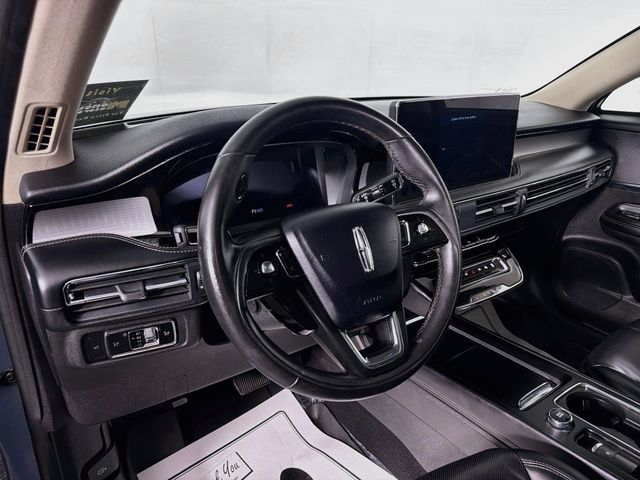 Used 2024 Lincoln Corsair AWD w/ Equipment Group 101A image 9