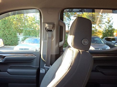 Used 2023 Chevrolet Silverado 1500 RST w/ All Star Edition Plus image 17