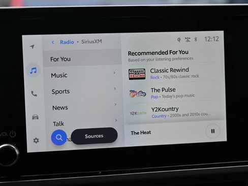 Used 2025 Toyota Camry LE image 19