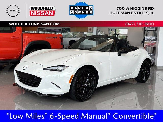 Used 2020 MAZDA MX-5 Miata Club RWD image 1
