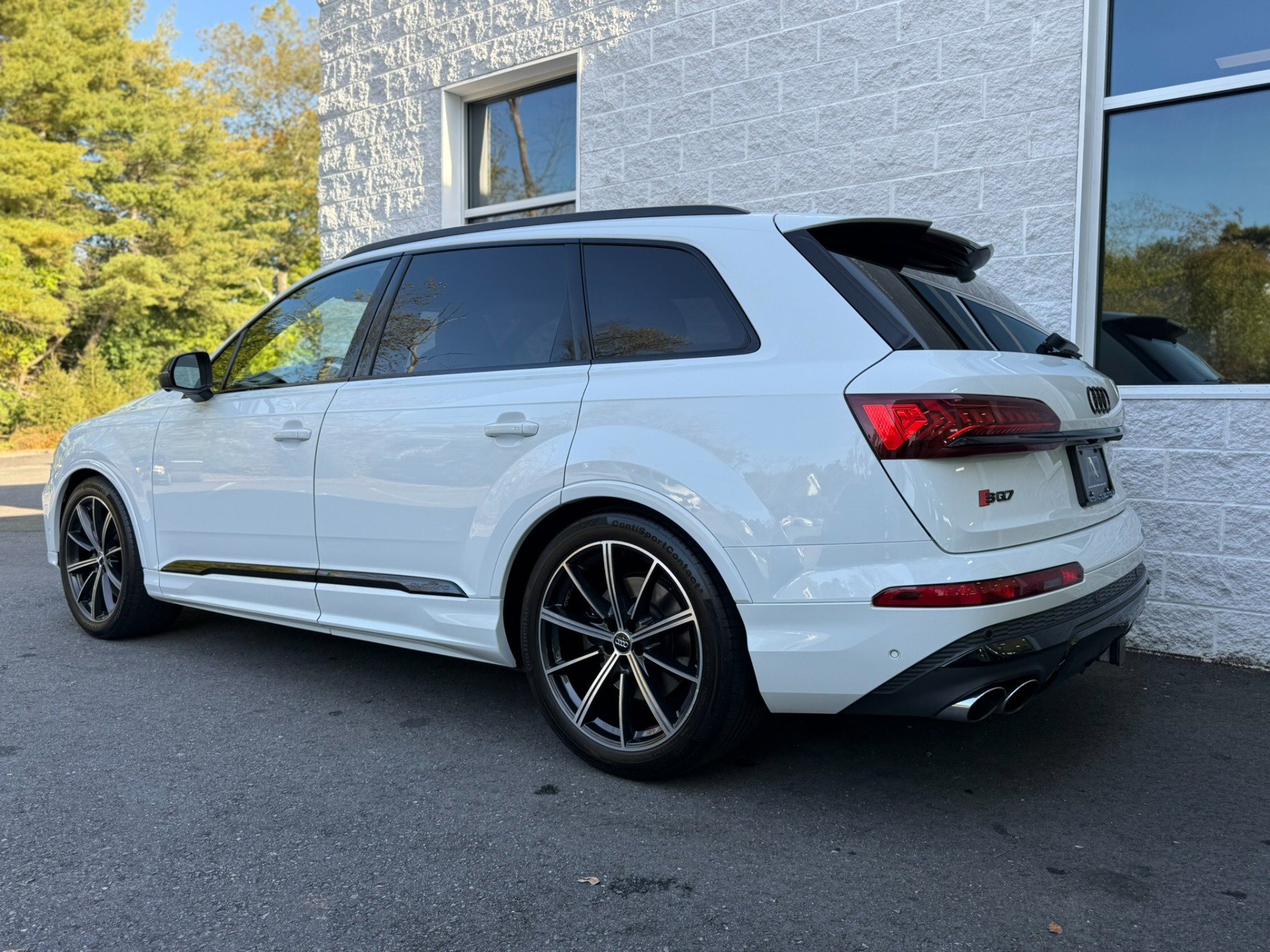 Used 2020 Audi SQ7 Prestige w/ Prestige Package AWD/4WD image 8