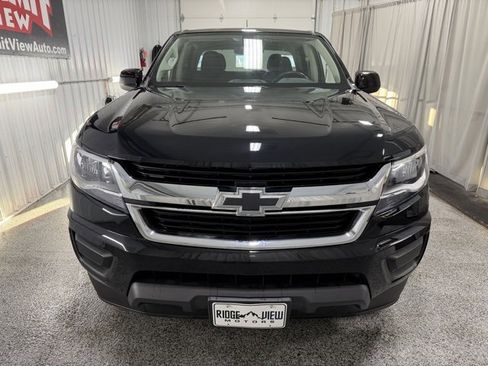 Used 2018 Chevrolet Colorado LT image 2