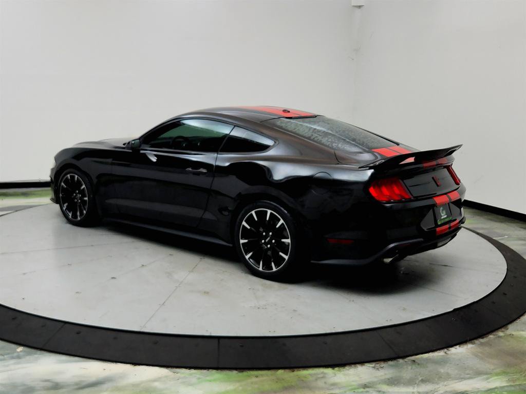 Used 2020 Ford Mustang Coupe RWD image 7