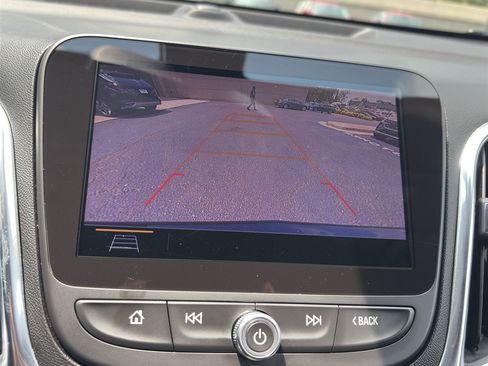 Used 2020 Chevrolet Equinox LT AWD/4WD image 21