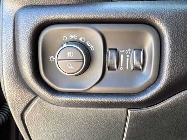 Certified 2021 RAM 2500 Laramie AWD/4WD image 23