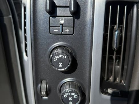 Used 2018 GMC Sierra 1500 SLT w/ SLT Premium Package AWD/4WD image 24