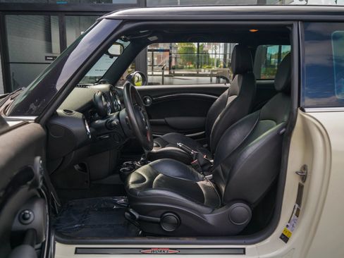 Used 2011 MINI Cooper John Cooper Works FWD image 10